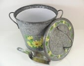 Ice Bucket Galvanized Metal Hand Yellow Daisy