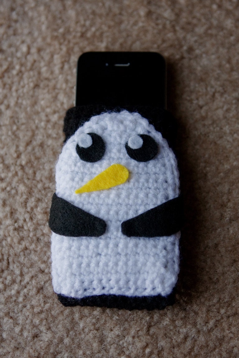 Adventure Time Gunter Penguin iPhone Cozy for iPhone 4/4S, 3/3G and iPod Touch