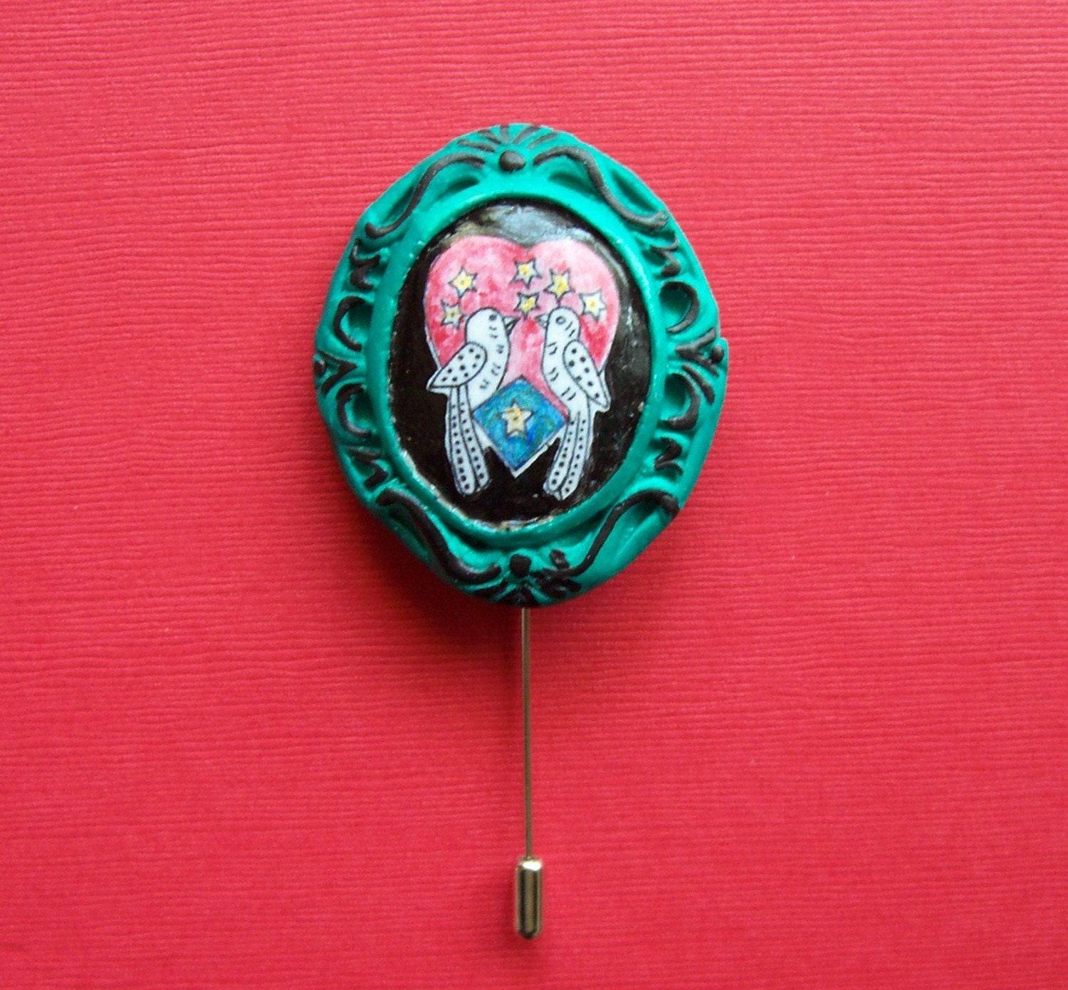 Emerald Green Love Birds Brooch with Stars