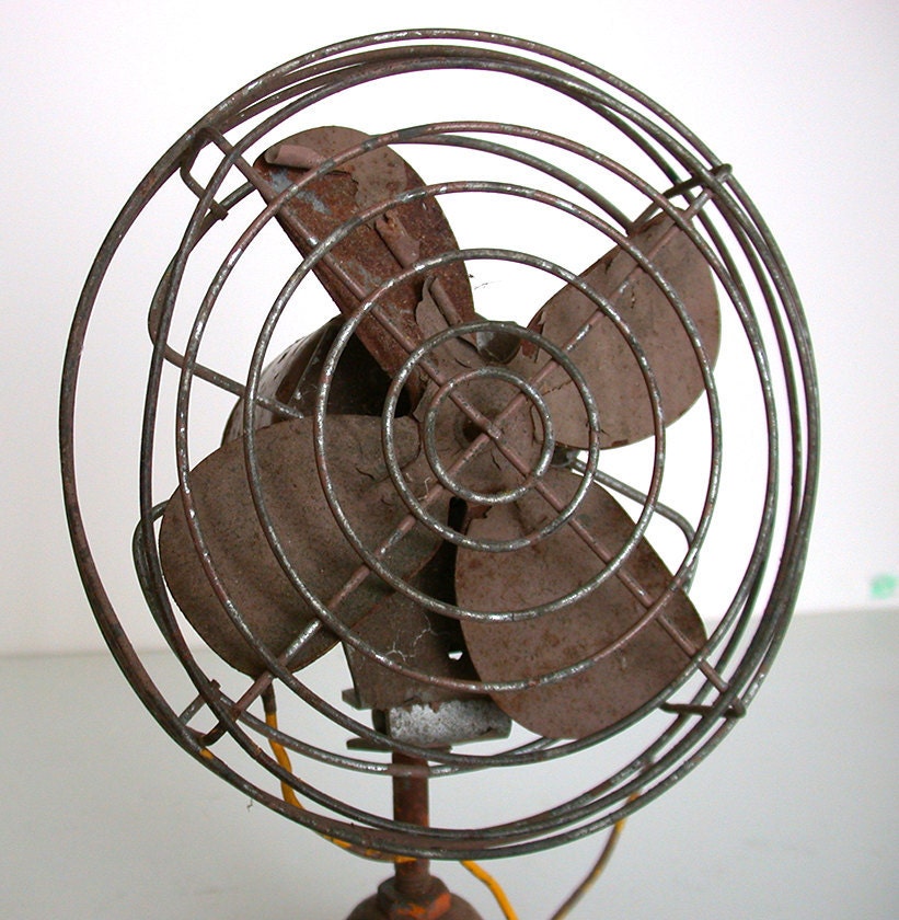 Vintage Dashboard Fan from the Thirties