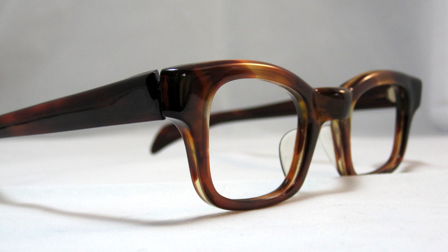 Tortoise Frames Glasses