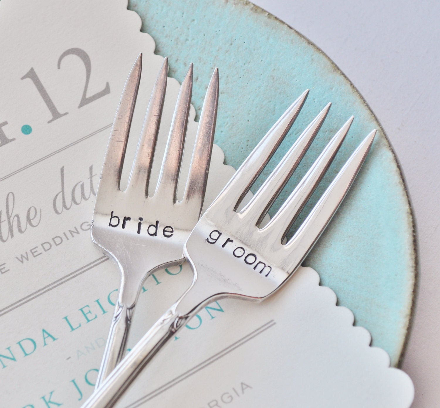 Bride & Groom - Vintage Wedding Cake Fork Set Personalized with Your Wedding Date by jessicaNdesigns on Etsy