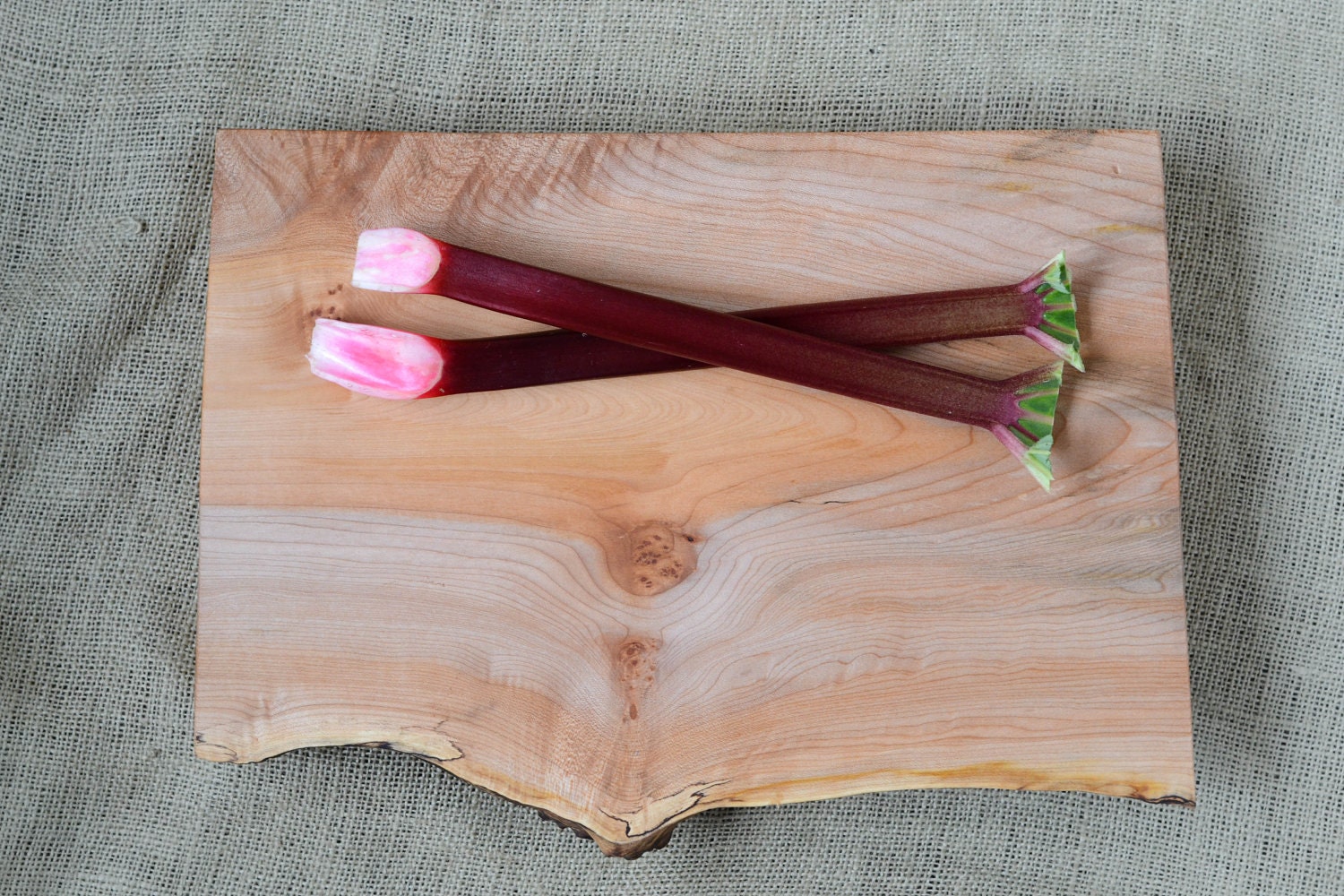 Chef's Cutting Board, Extra Thick with a Natural Wood Edge 605, Ready to Ship
