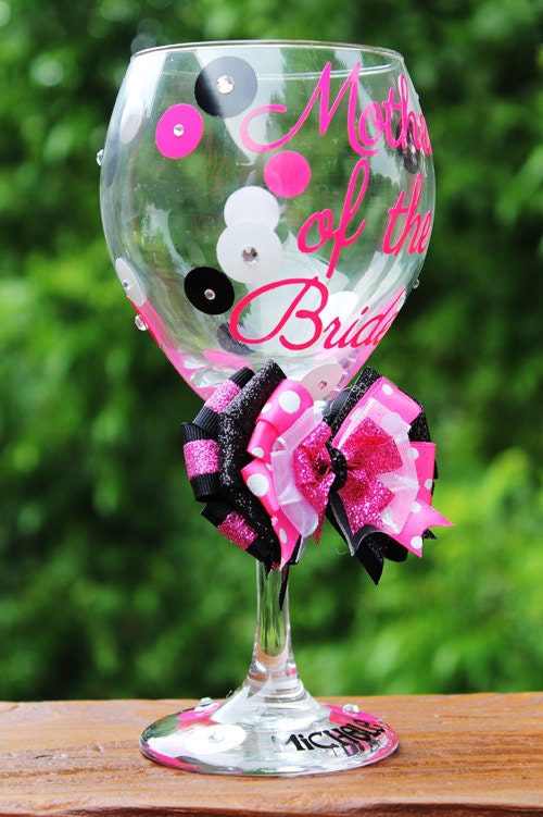 SET OF 4 Mother and Father of the Bride Groom Personalized Bridesmaid Wedding Bridal Shower Date Groomsman Bachelorette Glass Set
