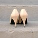 1980s High Heels / 80s Cream with ART DECO Look Pumps Shoes / 6.5M