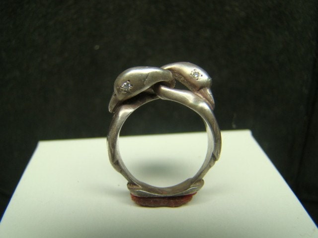 Sterling Silver Swans Ring with diamonds