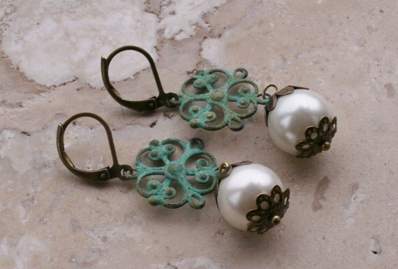 Holiday Sale Handcrafted Earthy Woodland Rustic Elegant Romantic Rodeo Cowgirl Ranch Style Texas Wyoming Pearl Earrings