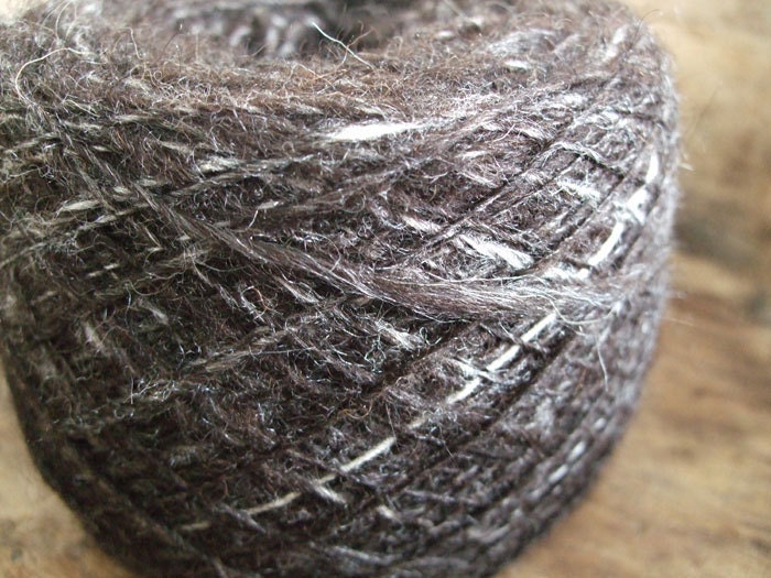 Natural Shetland wool w silk - single thread shawl yarn 113gr 465m