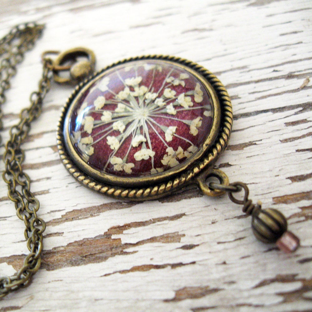 Romantic Plum Queen Annes Lace Vintage Inspired Necklace - Pressed Flower Jewelry