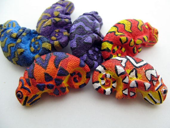 10 Large Chameleon Beads (mixed) - SB01