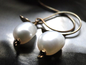 SPRING SALE Jewelry Freshwater Pearl, Leaf Earrings, Creamy White Real Pearls, Gift for Her