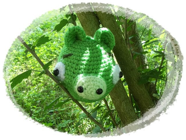 Angry Bird Pig, 7 1/2" From Seat to Ear
