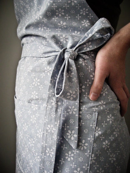 RESERVED Farmers Fresh Womens Apron / blue chambray and white print