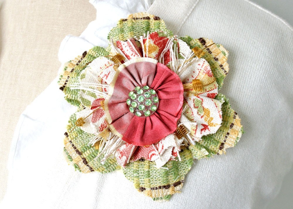 Fabric Flower Pin in Apple Green and Rosy Pink, Textile Brooch, Corsage Pin