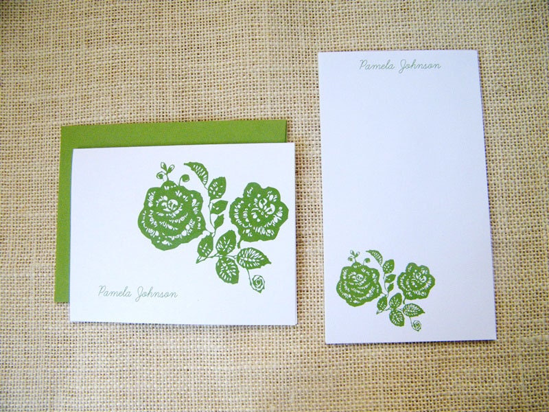 Garden Roses Stationery and Notepad Personalized Custom Set - Gift for Sister Friend Mother Coworker Teacher