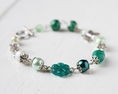 Spring Bridesmaid Jewelry Fresh Mint Teal Bracelet with Green Czech Glass Beads, Butterfly Connector and Glass Pearls