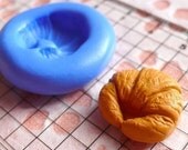 Croissant (17mm) Silicone Mold Flexible Mold - Miniature Food, Cupcake, Jewelry, Charms (Resin, Paper Clay, Fimo, Wax, Gum Paste, Fondant)