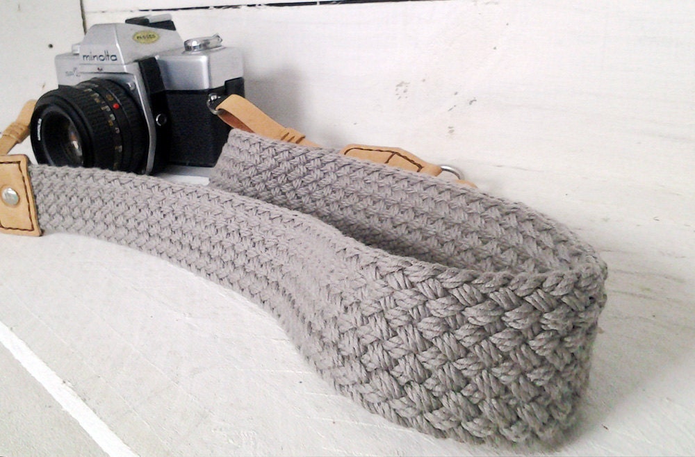 Leathinity - Leather Neck Camera Strap (Adjustable Length / 4 Colors)