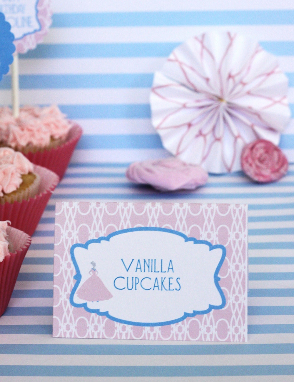 Vintage Barbie Inspired Tent Cards