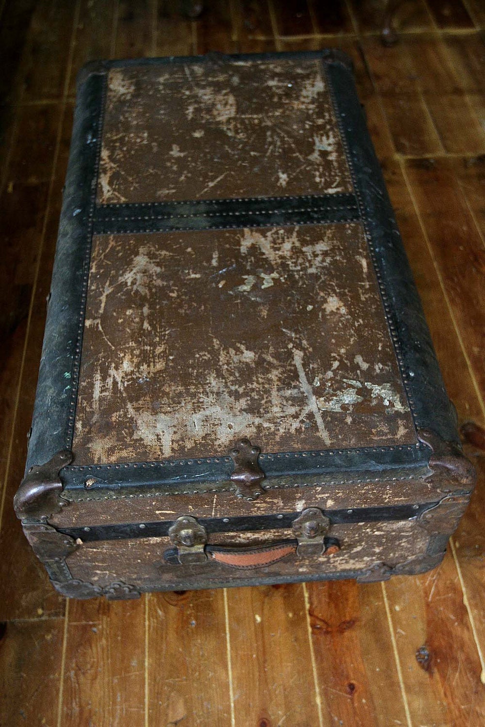 RESERVED FOR MATT Vintage Suitcase Coffee Table with Hairpin Legs