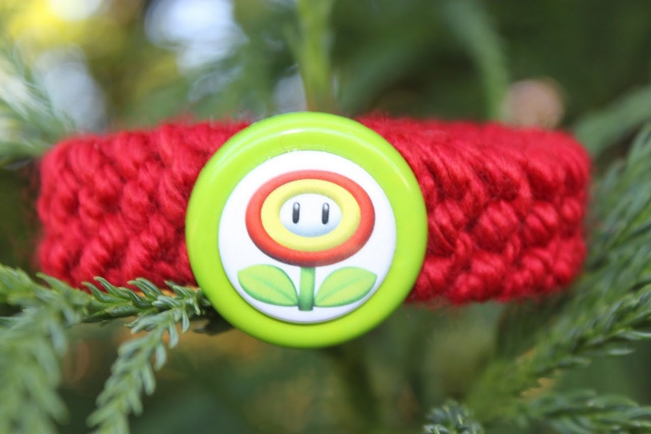 Super Mario Fire Flower Kitty Collar