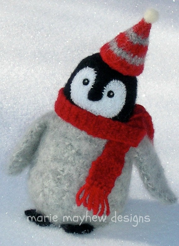 PATTERN-BOOKLET. A Knit & Felt Wool Penguin Chick Pattern