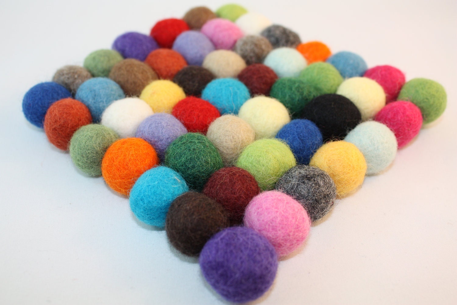 felt balls trivet coaster colorful eco friendly home decor table top decoration