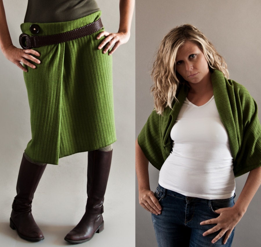 Chunky Green Infinity Scarf-Oversized Snood-Eternity Circle Scarf-Warm Winter Wrap-Chunky Cowl Scarf-Wrap Skirt-Shrug Scarf by MoonHalo