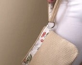 Beige crochet medium size wristlet