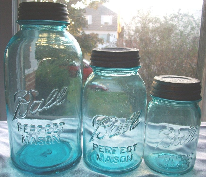 40 Blue Ball Vintage Mason Fruit Jars Perfect for Centerpiece Set