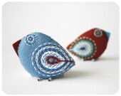loving bird pins / felt birds / felt brooch