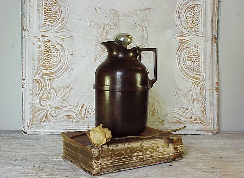 Vintage Bakelite Art Deco Pitcher Thermos