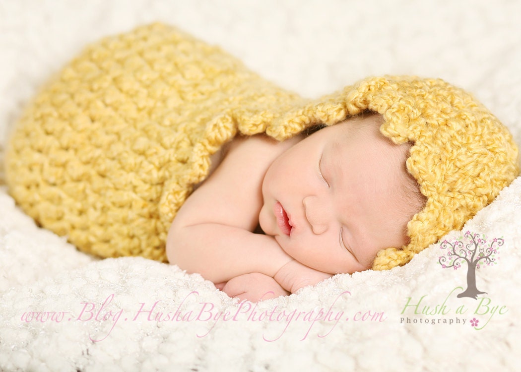 Golden Wheat Cocoon newborn photo prop for boy or girl (Crown also available)