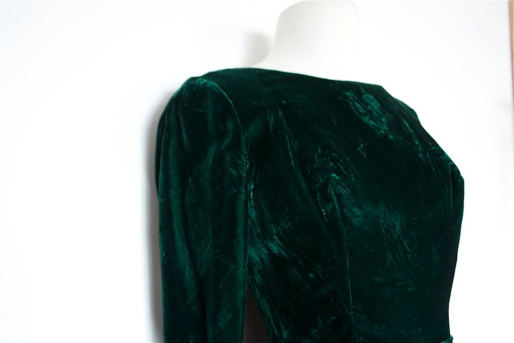 SALE Vintage GREEN VELVET 1960s Prom Dress Bubble Hem