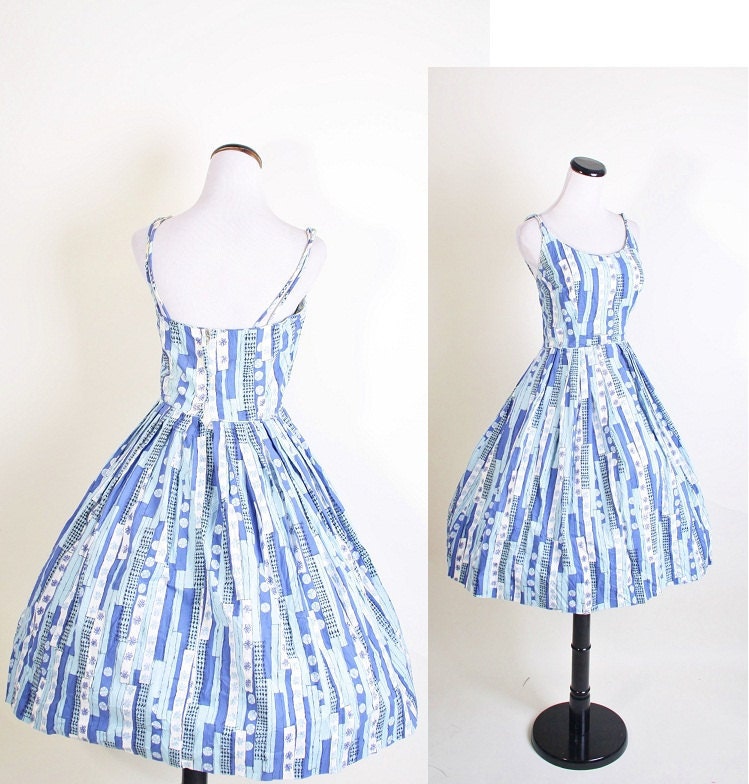 1950s Cotton Dress - Mad Men Dress - Dress - Floral Print - Summer Fashion - 1051