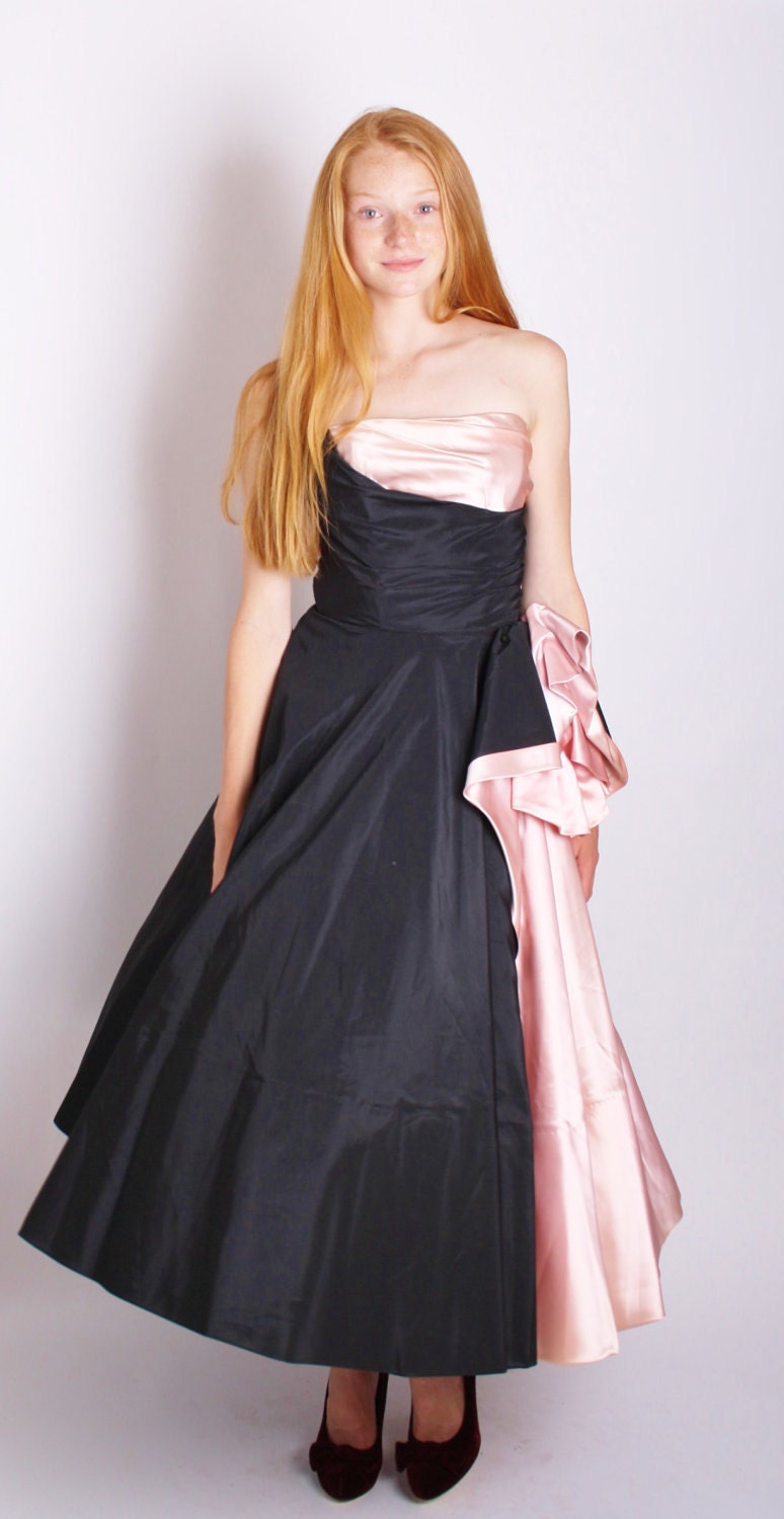 Designer Vintage Fred Perlberg Pink Satin and Black Strapless Formal Evening Gown  / Cocktail Dress / 1950s Cocktail Dress / 1204