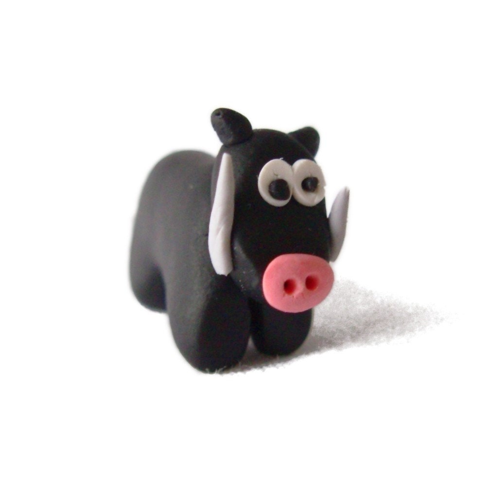 Miniature Clay Boar -- Old Style