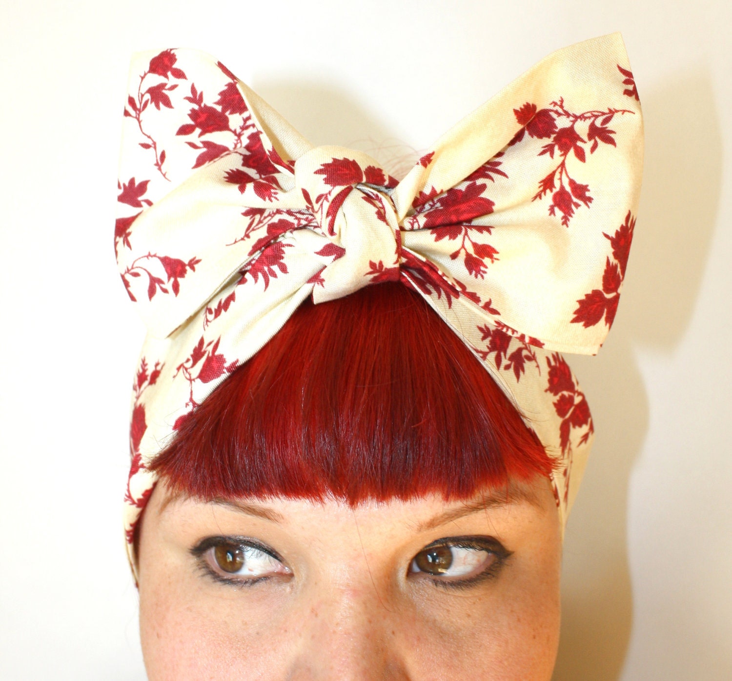 Bow hair tie, Vintage Inspired Head Scarf, Roses, Retro, Rockabilly