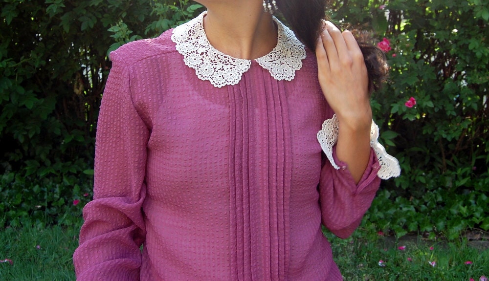 Vintage Dusty Rose Blouse with White Lace Peter Pan Collar Longsleeves