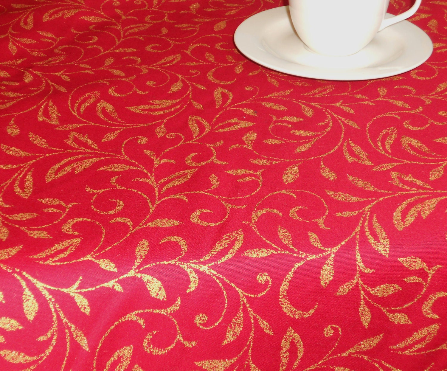 Tablecloth red and golden printed cotton 40" x 40"