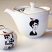 Vintage teapot Jeanne