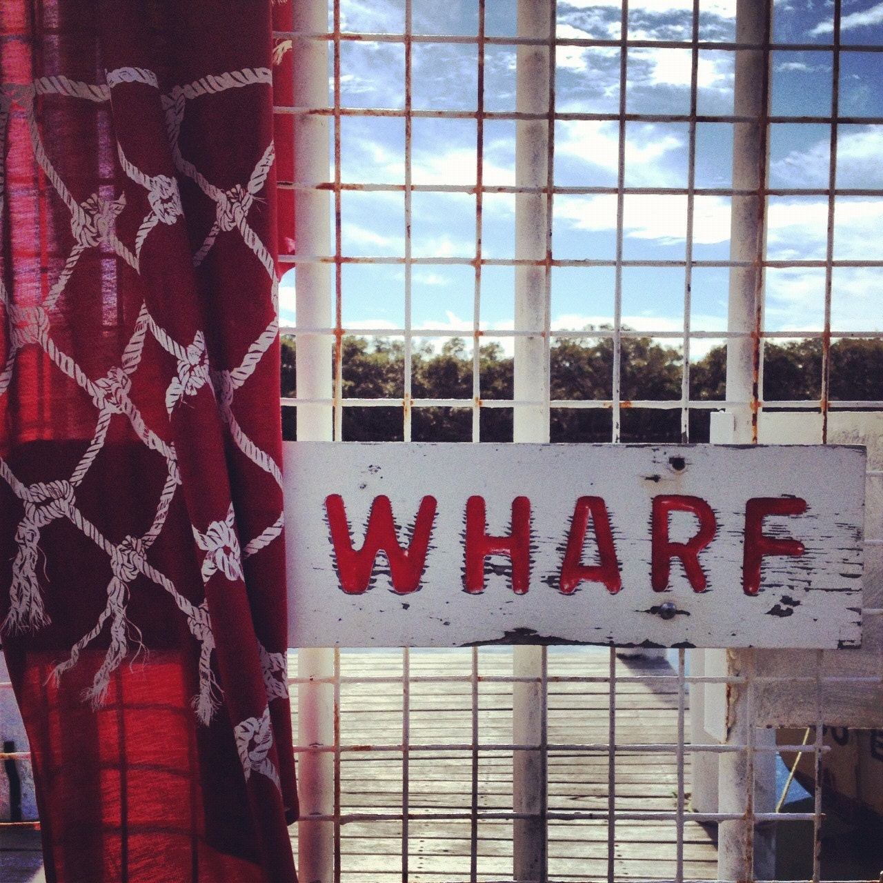 Forget me Knot Wrap - vibrant red