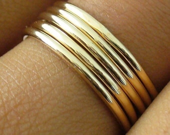 Polished Gold 5 Band Stacking Ring Set