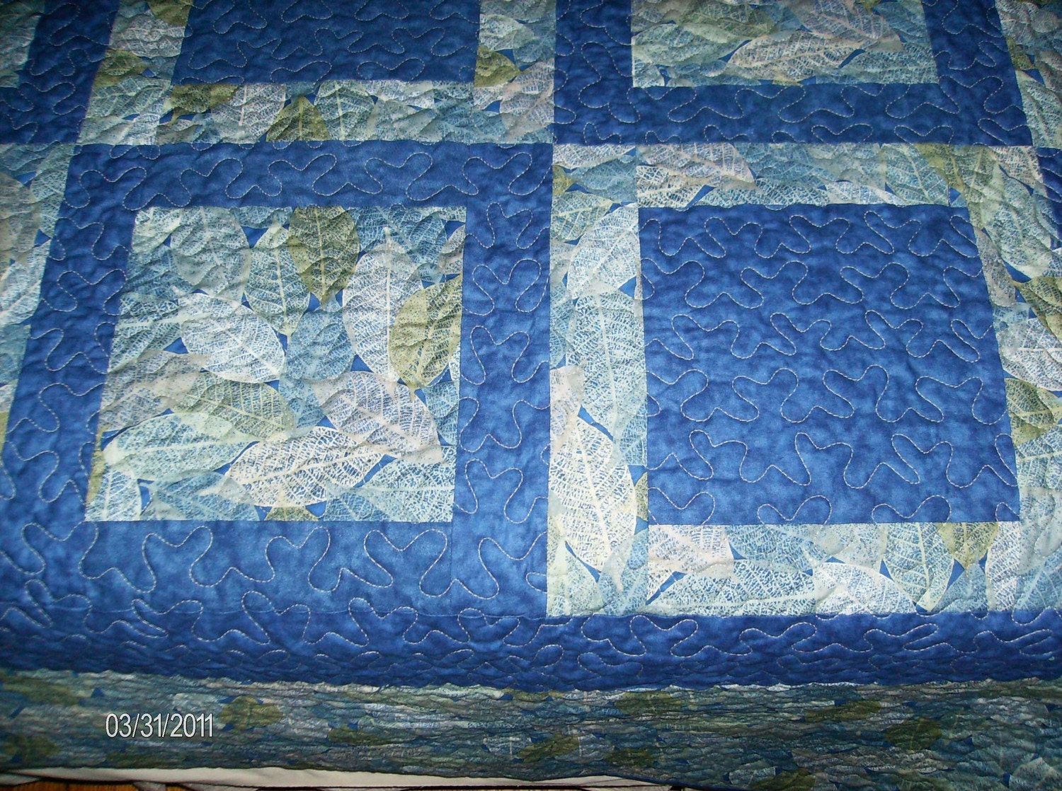 Potato Chip Block Pattern Queen Quilt