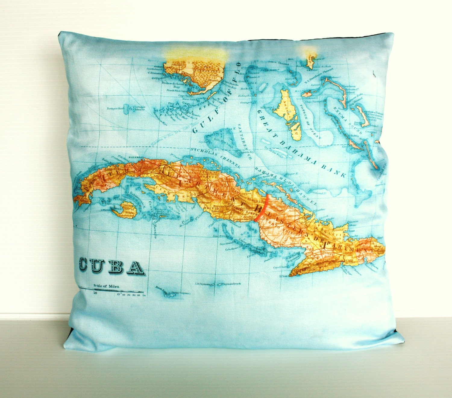 16 inch cushion cover, CUBA map pillow, organic cotton, decorative cushion, throw pillow, 16x16 pillow