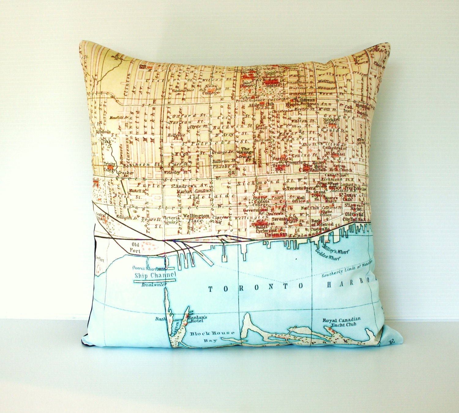 throw pillow, cushion cover, map pillow, TORONTO,map pillow organiccotton 16x16 inch , 40cm pillow