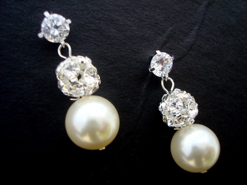 Pearl Bridal Wedding Earrings,Ivory or White Pearls,Statement Bridal Earrings,Bridal Rhinestone Earrings,Wedding Pearl Earrings,Pearl,CLAIRE