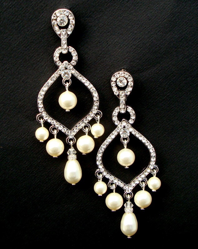 Wedding Pearl and Rhinestone Earrings,Ivory or White Pearls,Bridal Pearl Earrings,Chandelier Earrings,Statement Bridal Earrings,Pearl,EMILIE