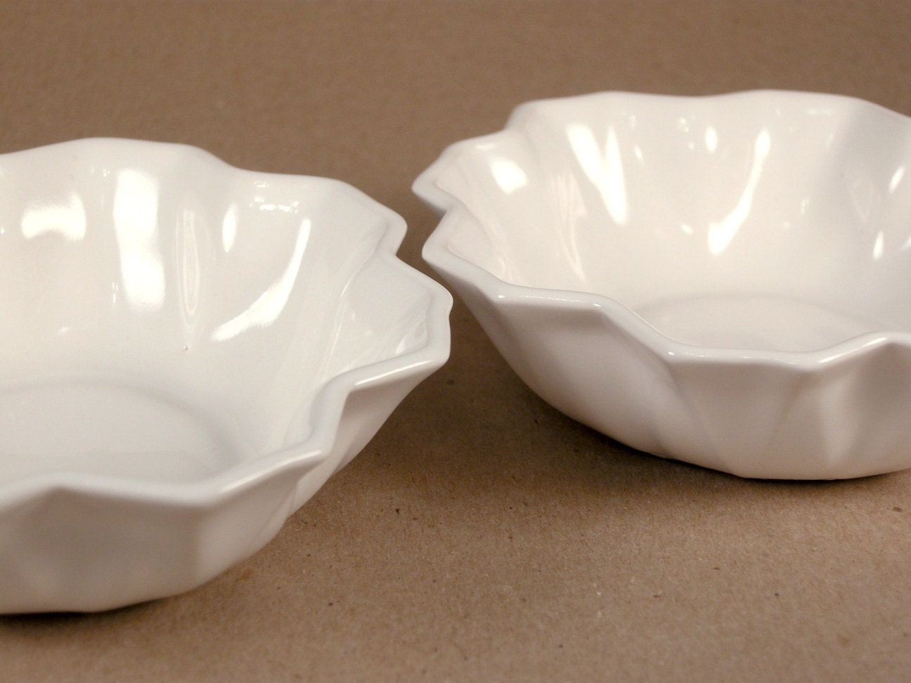 on sale - PAIR of FLORA PORCELAIN Dessert Bowls - Serving Side Dish Display Tray Art - Ceramic Digital Craft Modern  - White Blue
