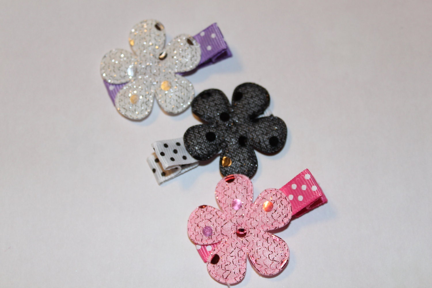 Beautiful FLower Trio Hair CLippie Collection/non slip